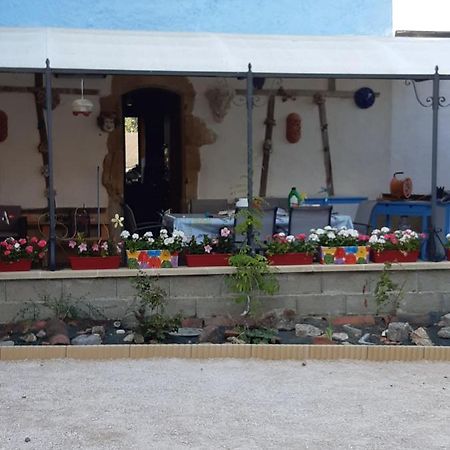Chambre Familiale Avec Piscine Chauffee Et Jacuzzi Bernadets-Debat Exterior photo